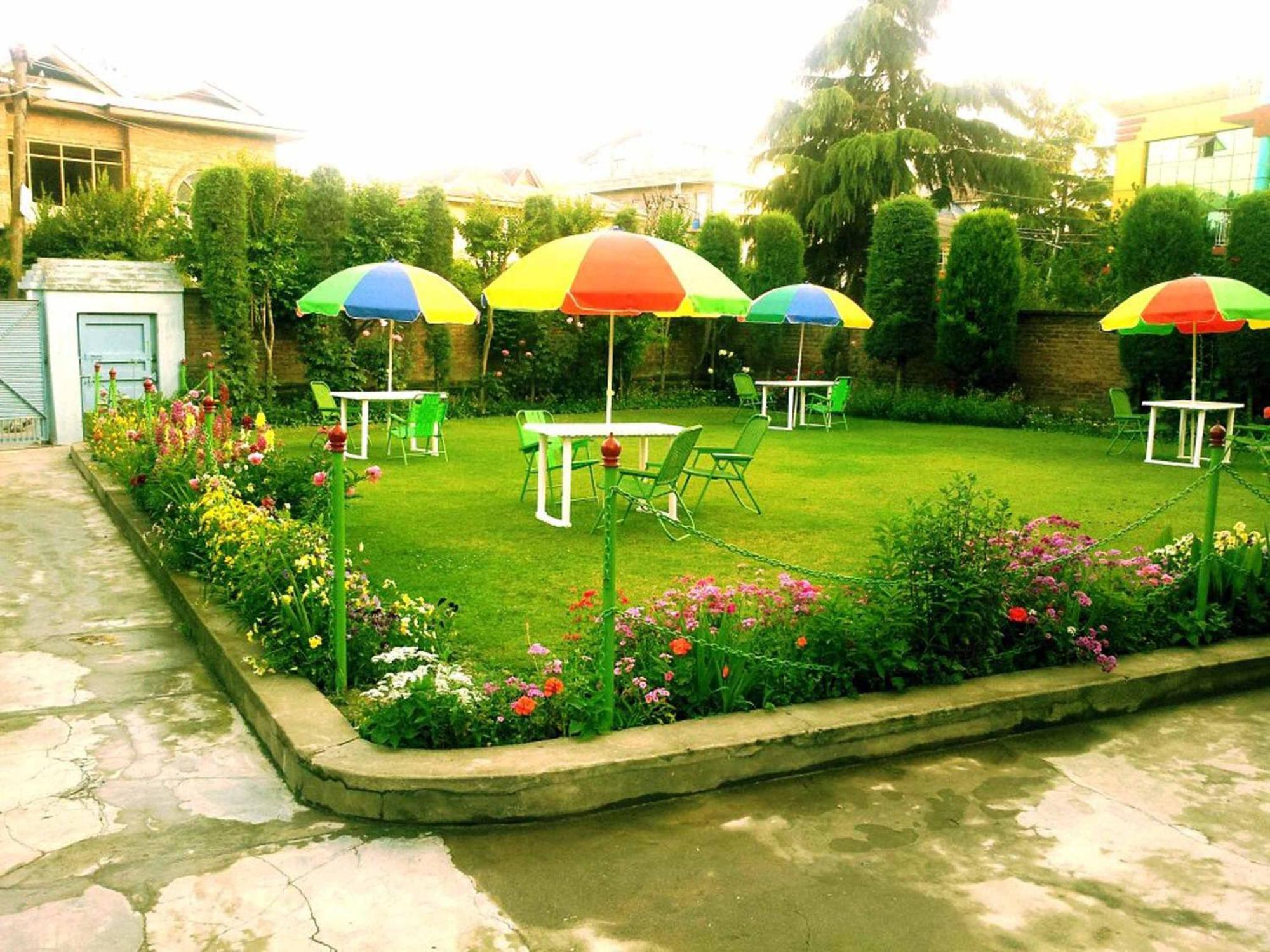 Ikraam Inn Bed&Breakfast Srīnagar Exterior foto